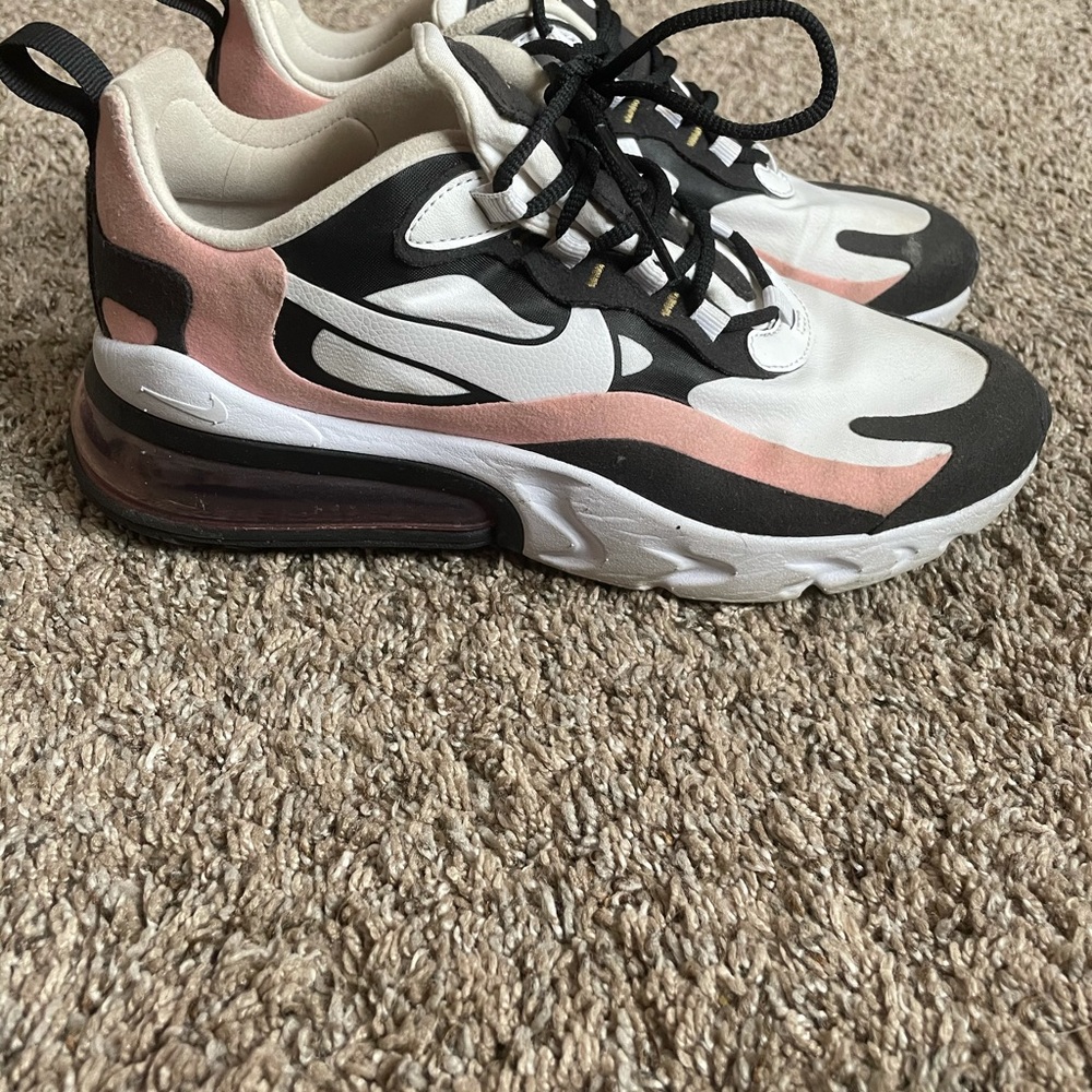 Nike Air70 React